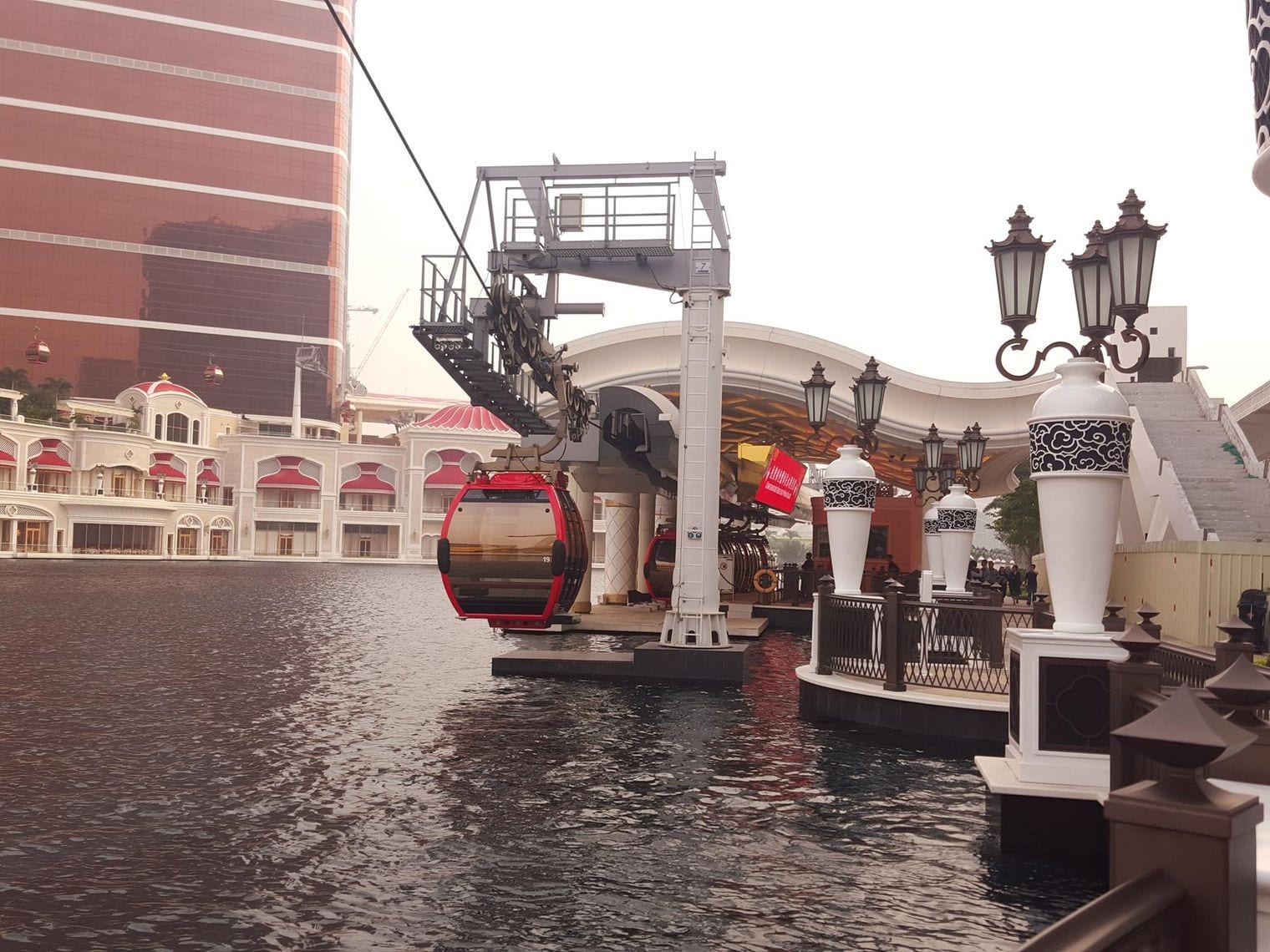 Wynn Palace, World