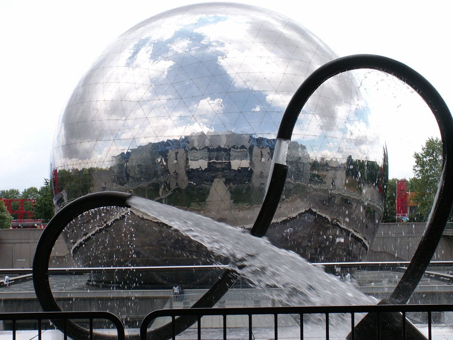 Cité des Sciences et de l'Industrie, World