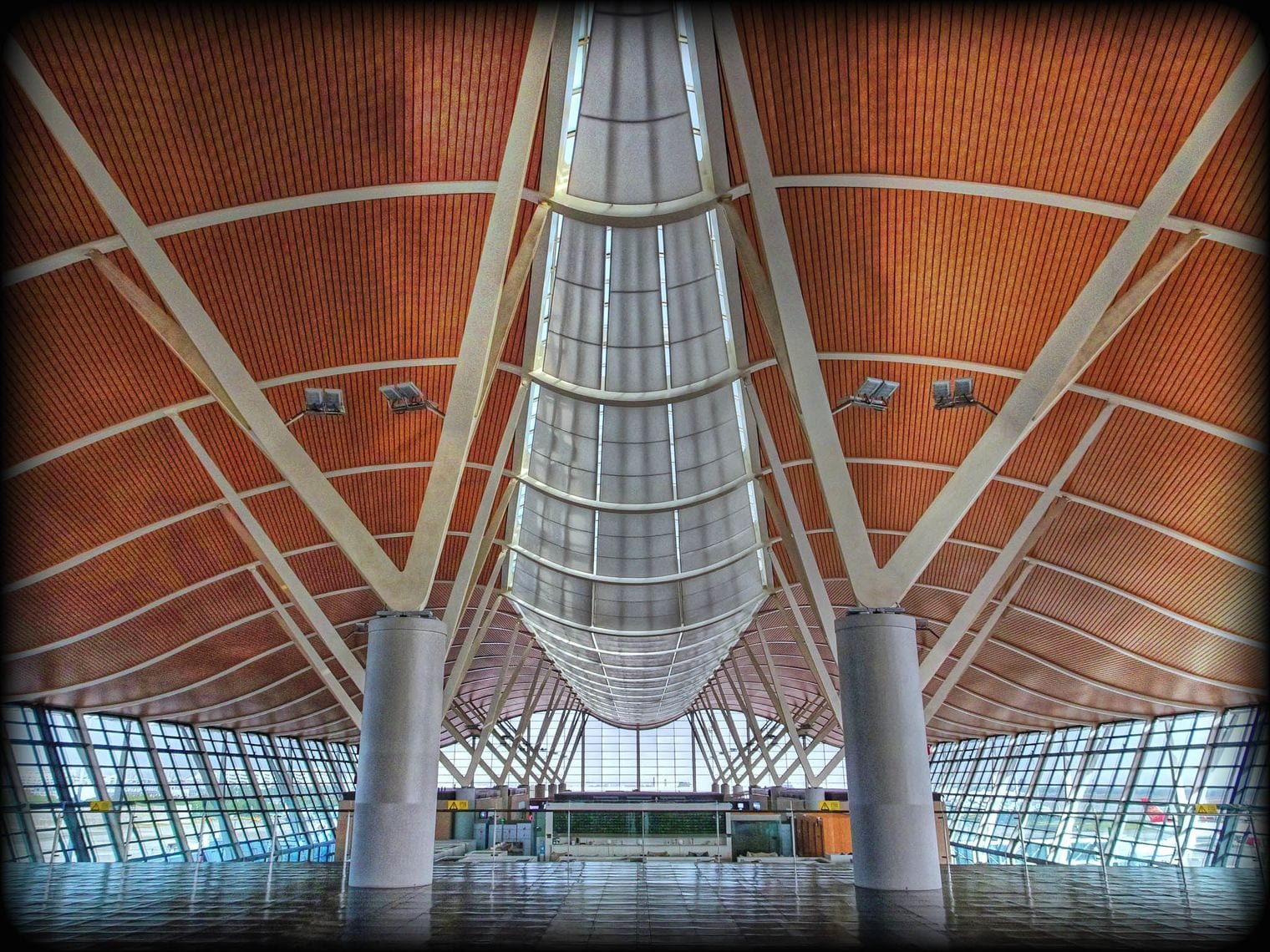 Shanghai Pudong International Airport, World