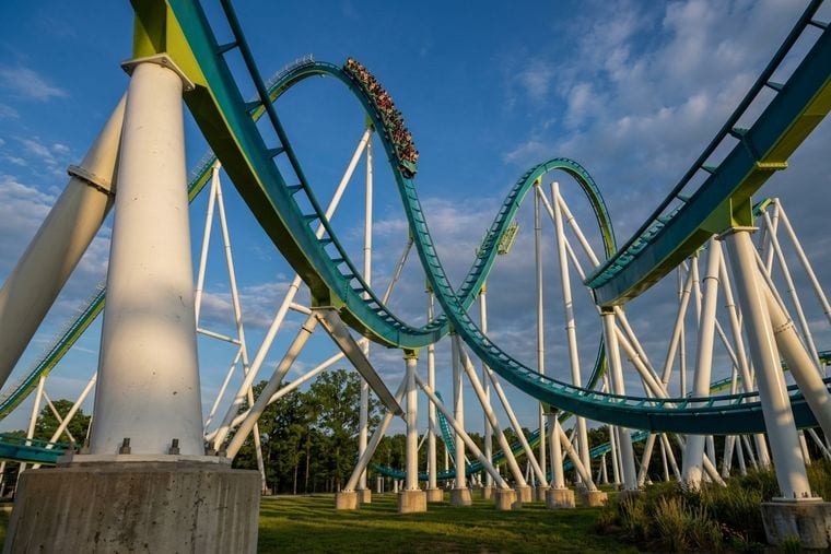 Fury 325
