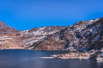 Khangchung Lake