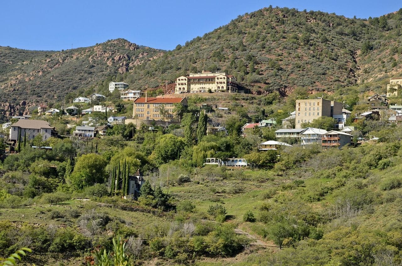 A Copper Town Shrank From 10,000 to Under 100, Arizona