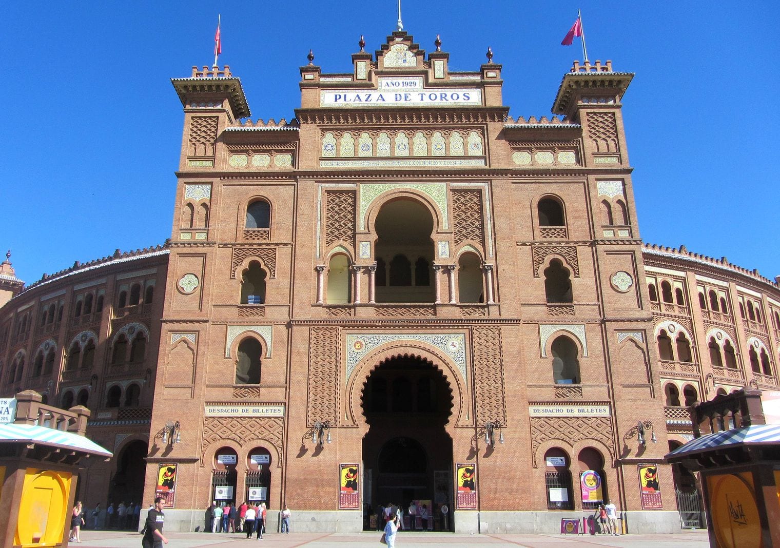 Spain's Largest Bullring Seats 23,798, Spain