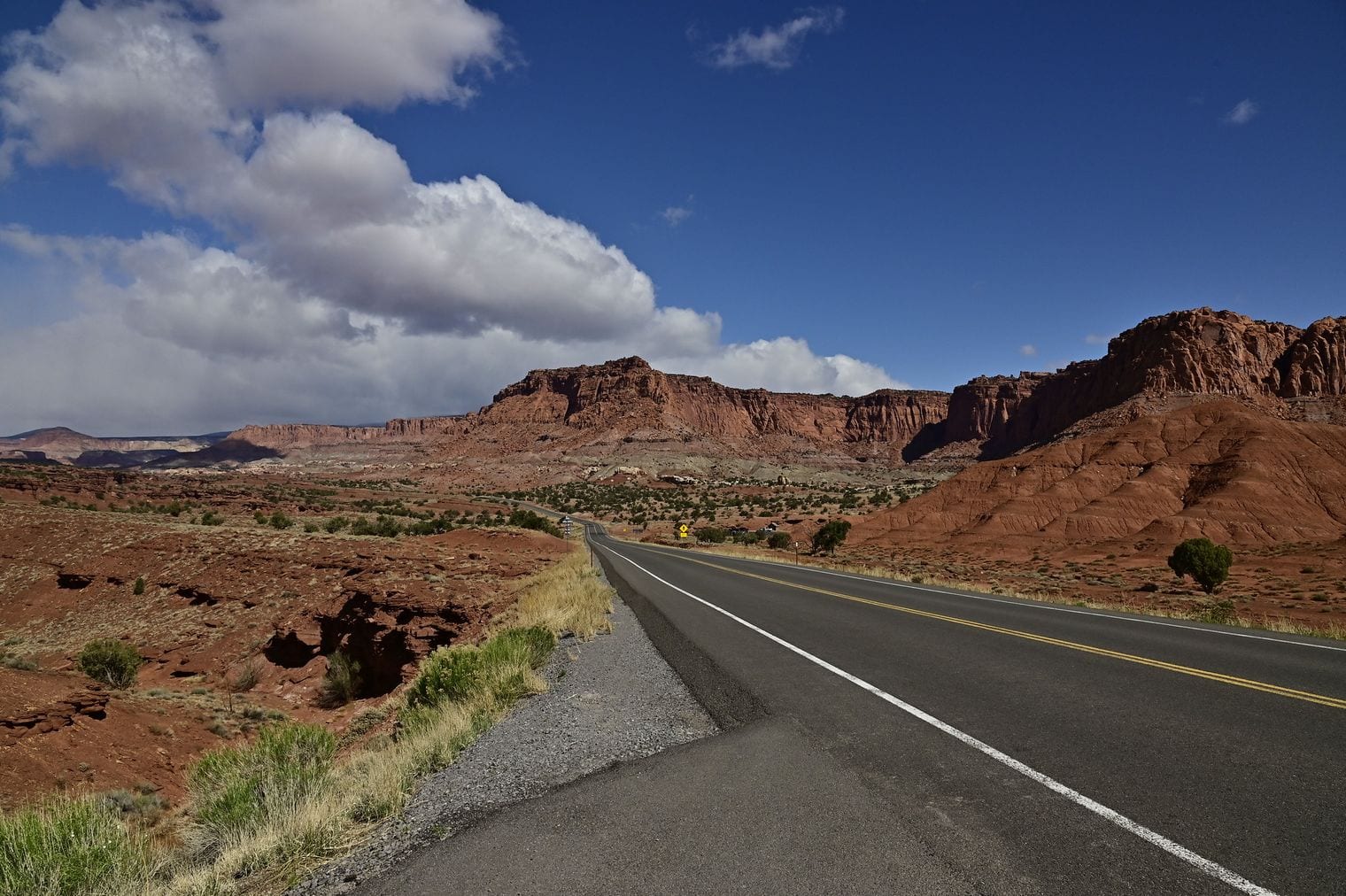 The Waterpocket Fold Is a 100-Mile Wrinkle in the Earth, Utah
