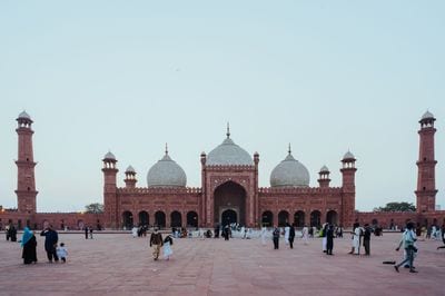 Badshahi Mosque