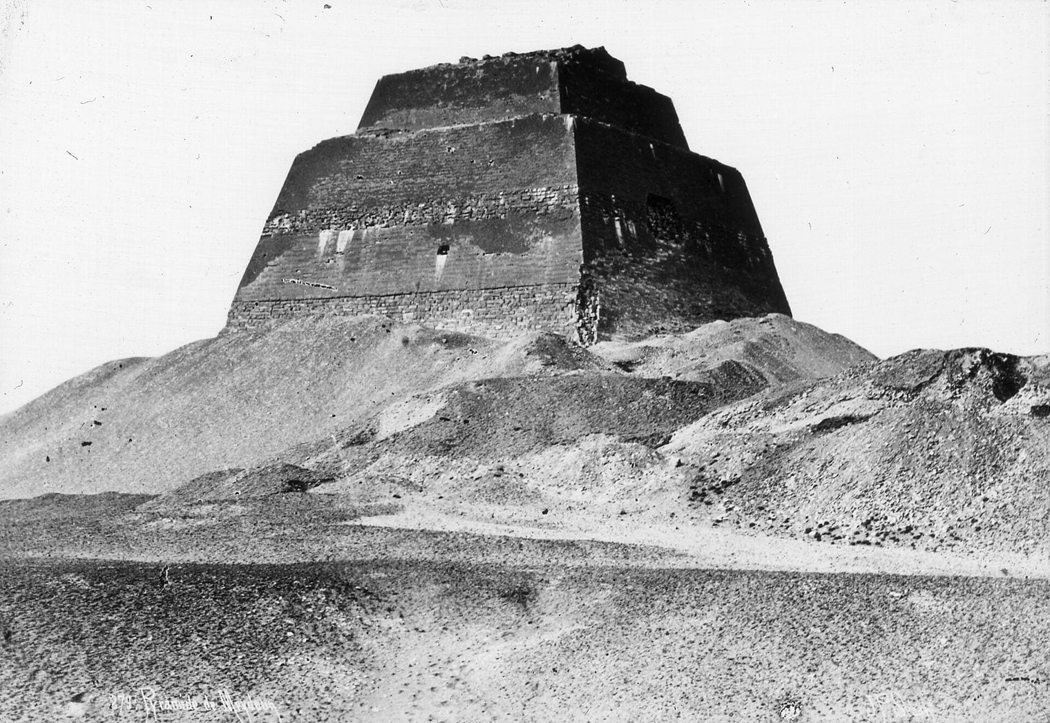 Pyramid of Meidum, World
