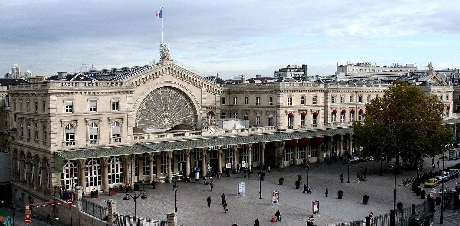 Gare de l'Est, World