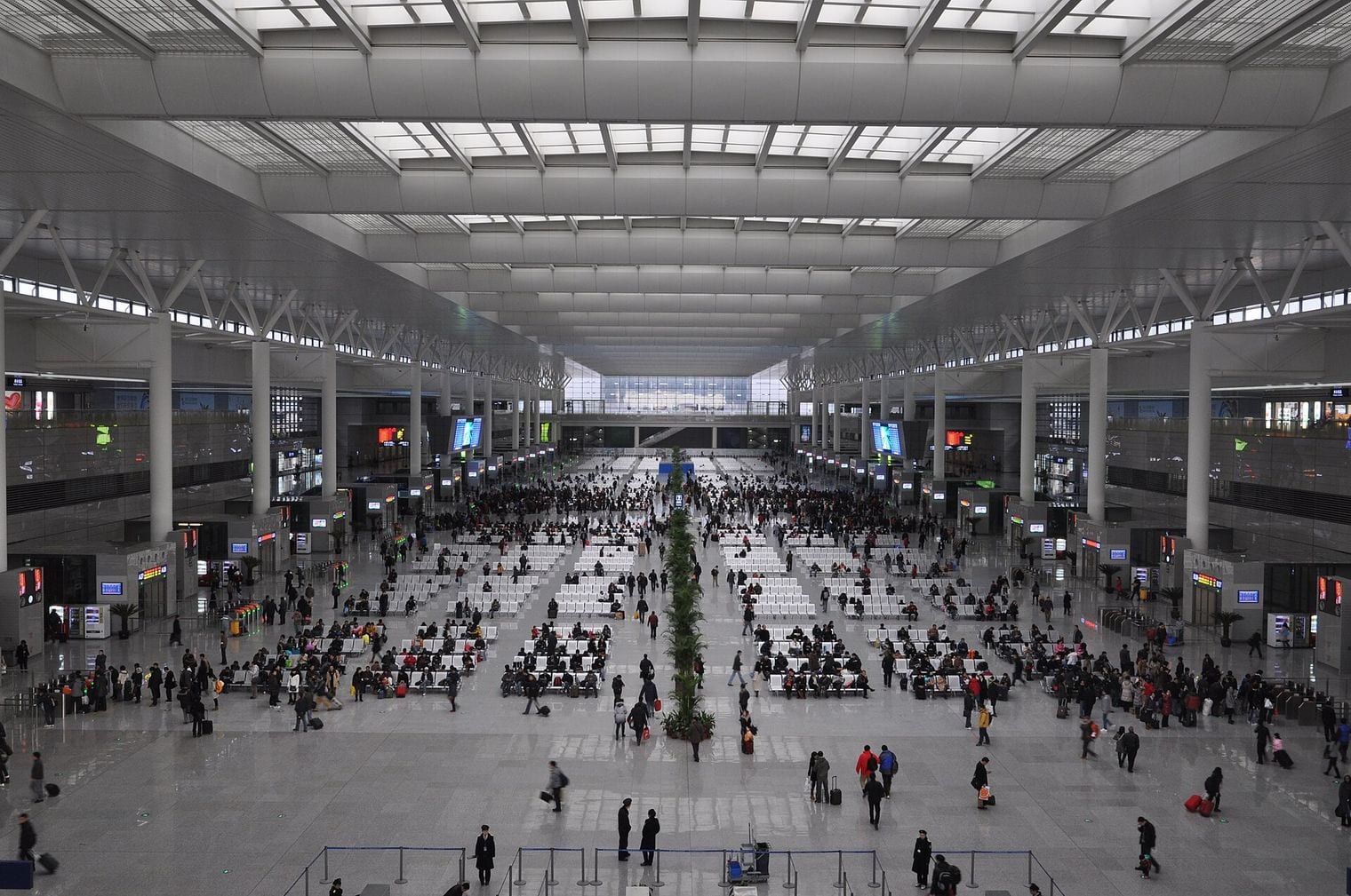 Shanghai Hongqiao Railway Station, World