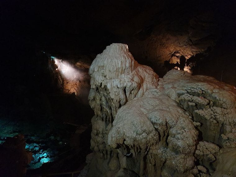 Optymistychna Cave