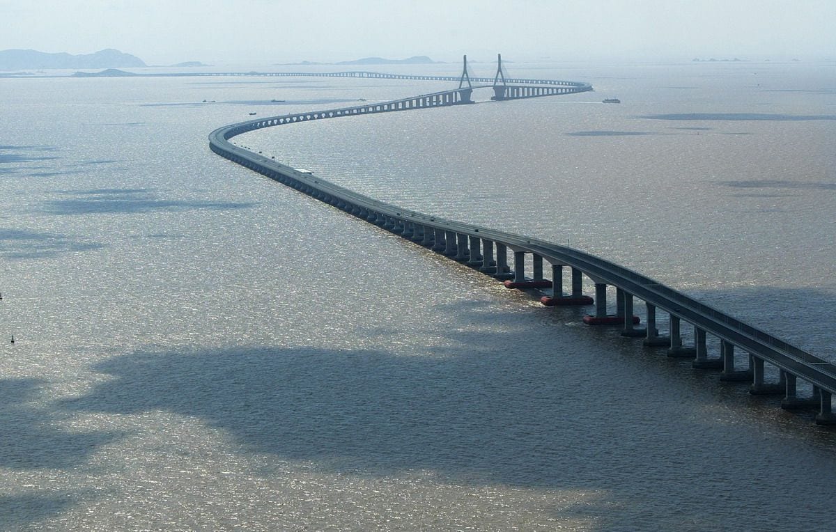 Donghai Bridge, World