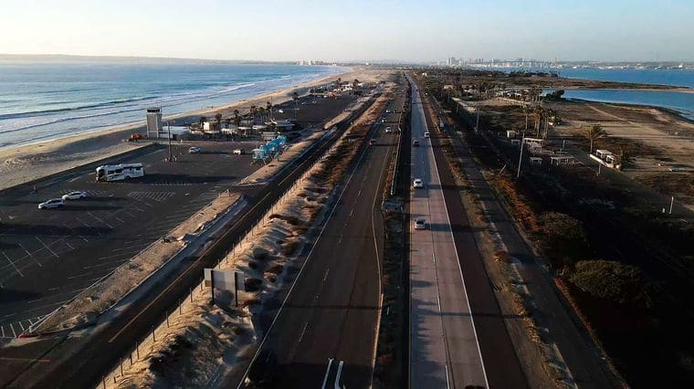 Silver Strand State Beach