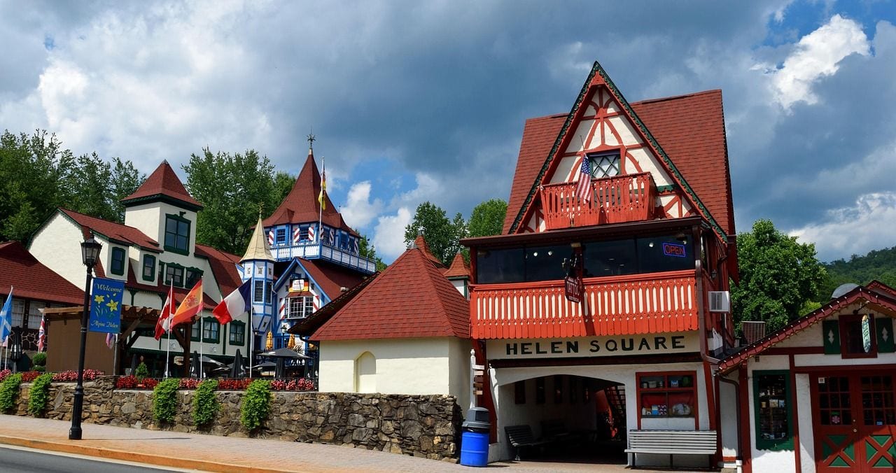 Alpine-style buildings and flags around Helen Square, a Bavarian-themed small town in the North Georgia mountains