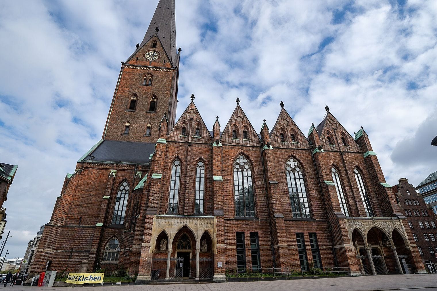 St. Peter's Church, Hamburg, World
