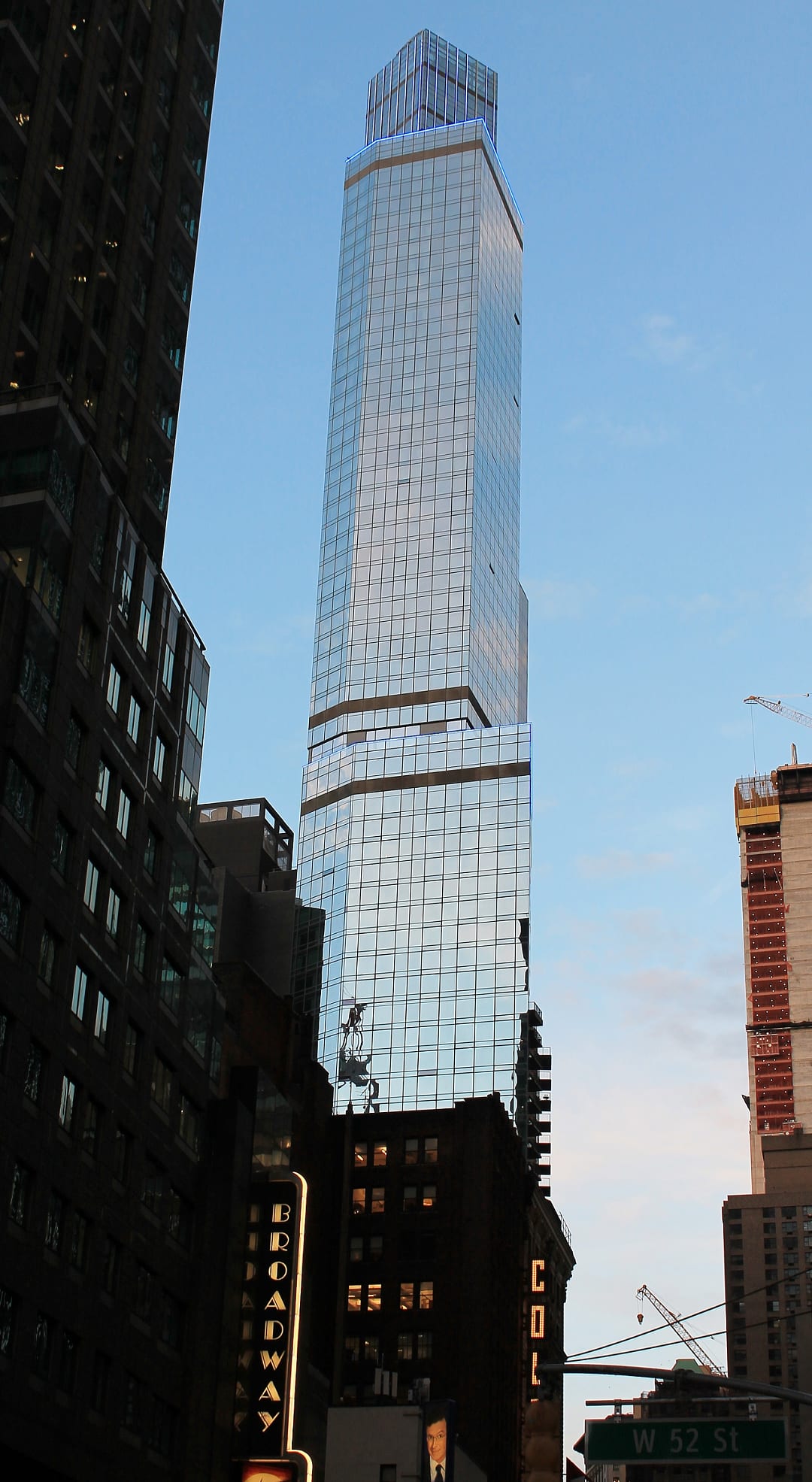 Courtyard & Residence Inn Manhattan/Central Park, World