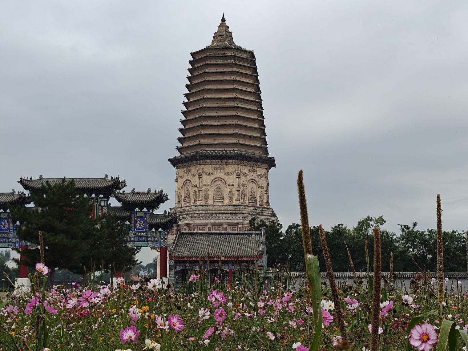 Daming Pagoda, World