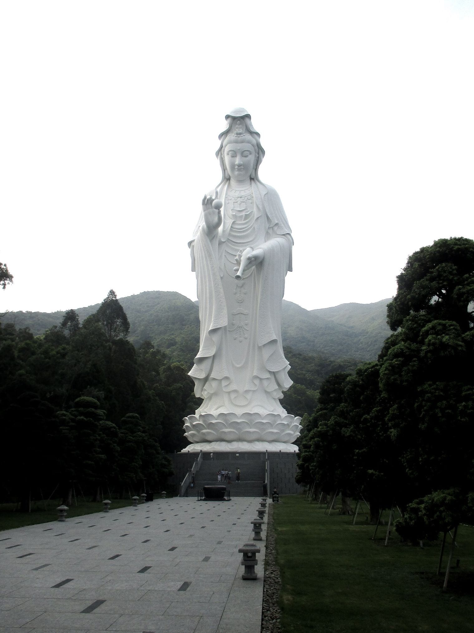 Guanyin of Tsz Shan Monastery, World