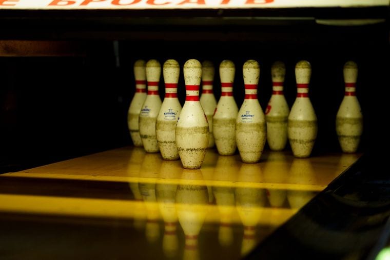 1-7-10 Bowling & Entertainment Center