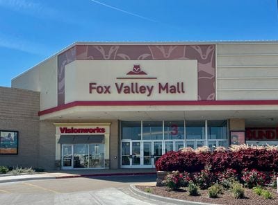 Fox Valley Mall