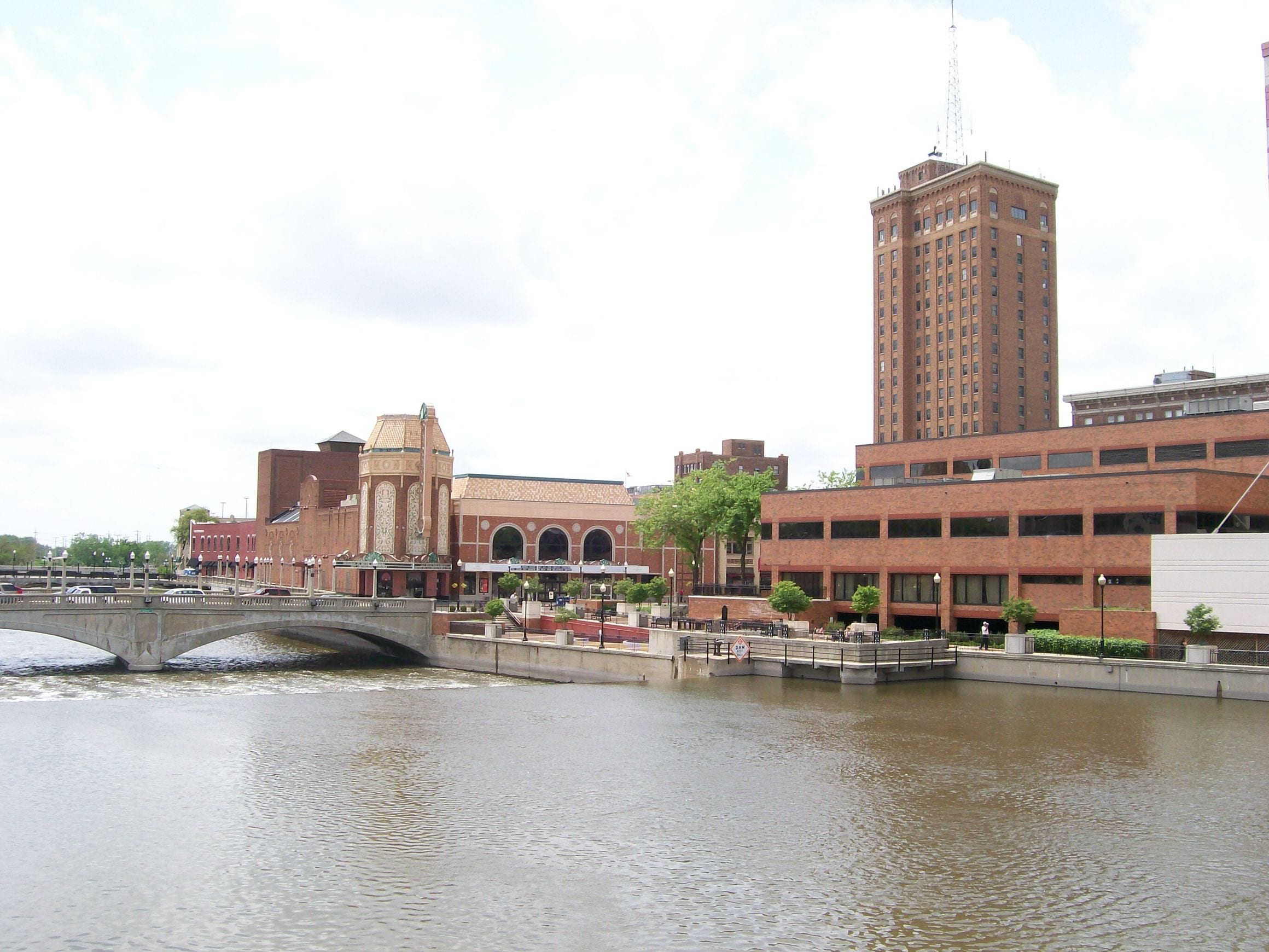 Downtown Aurora, Illinois, with the Fox River and Stolp Island
