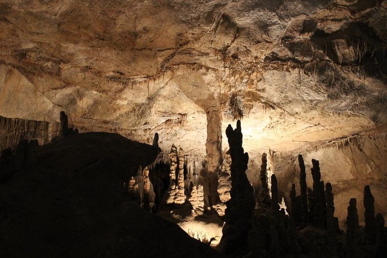 Lewis and Clark Caverns State Park
