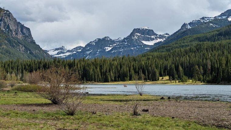 Lava Lake Trailhead