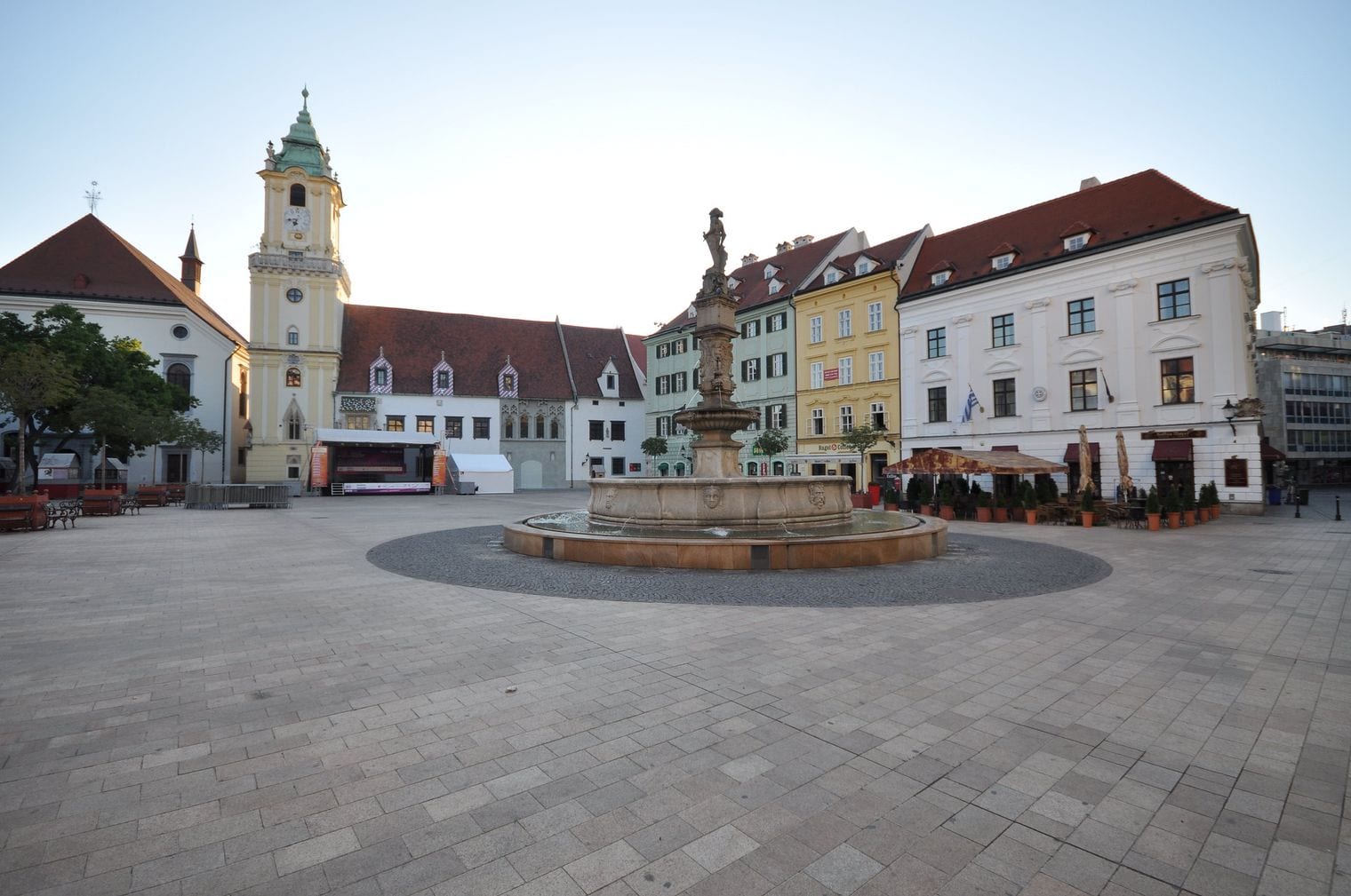 Hlavné Námestie and Maximilian's Fountain, Slovakia