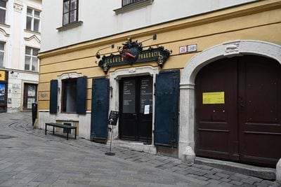 Museum of Pharmacy at the Red Crayfish