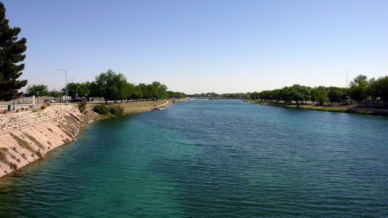 Lake Carlsbad Beach Park
