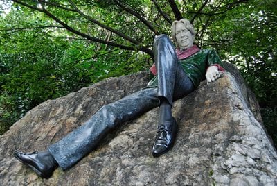 The Oscar Wilde Monument