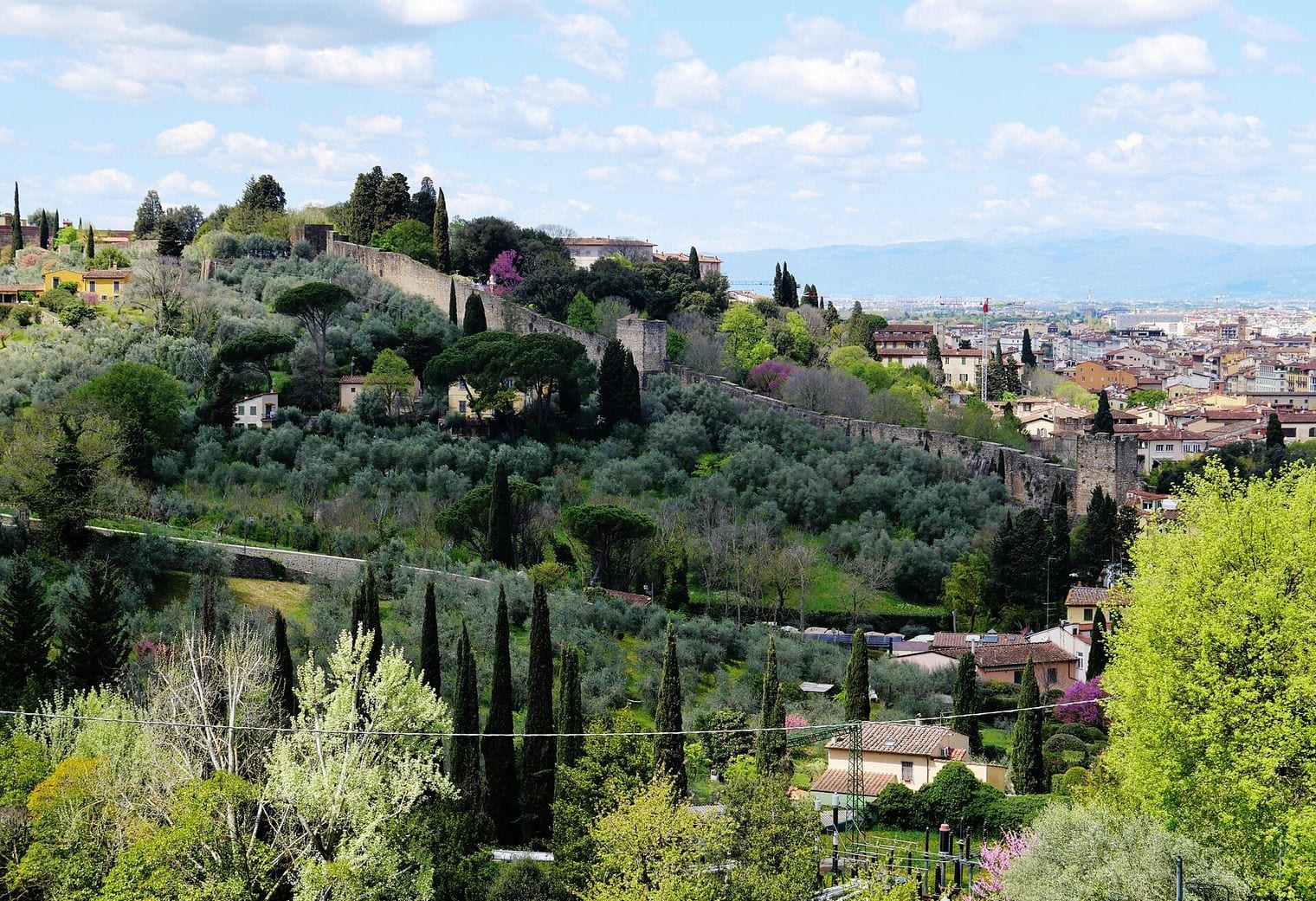 Giardino delle Rose, Italy