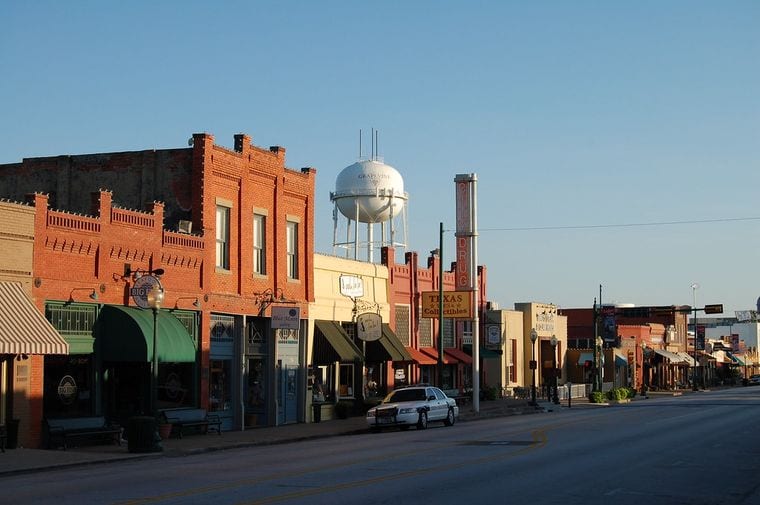 Grapevine Historic Main Street District