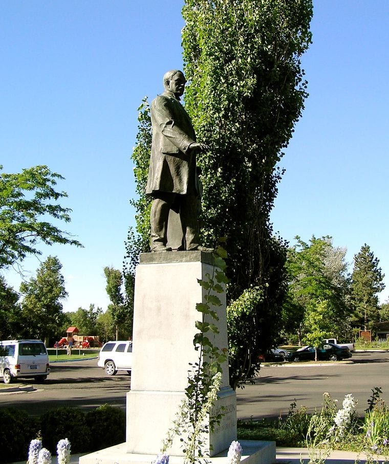 Paris Gibson Statue
