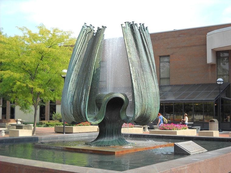 Memorial Fountain
