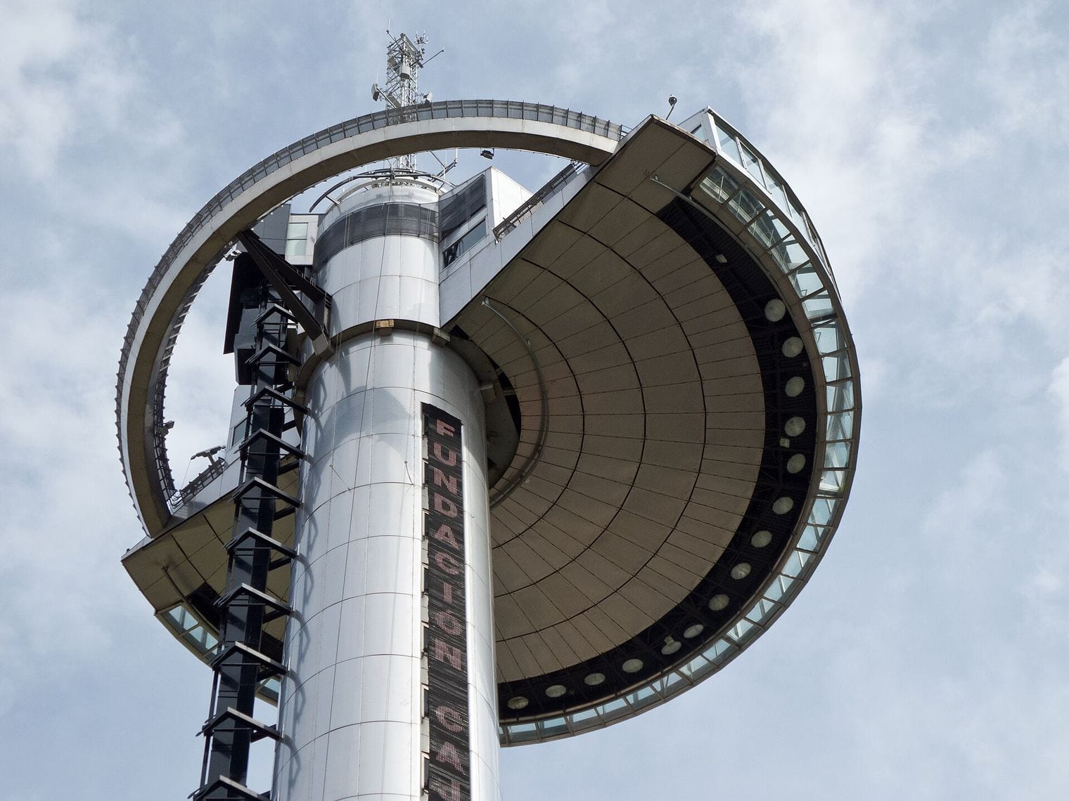 Faro de Moncloa, Spain