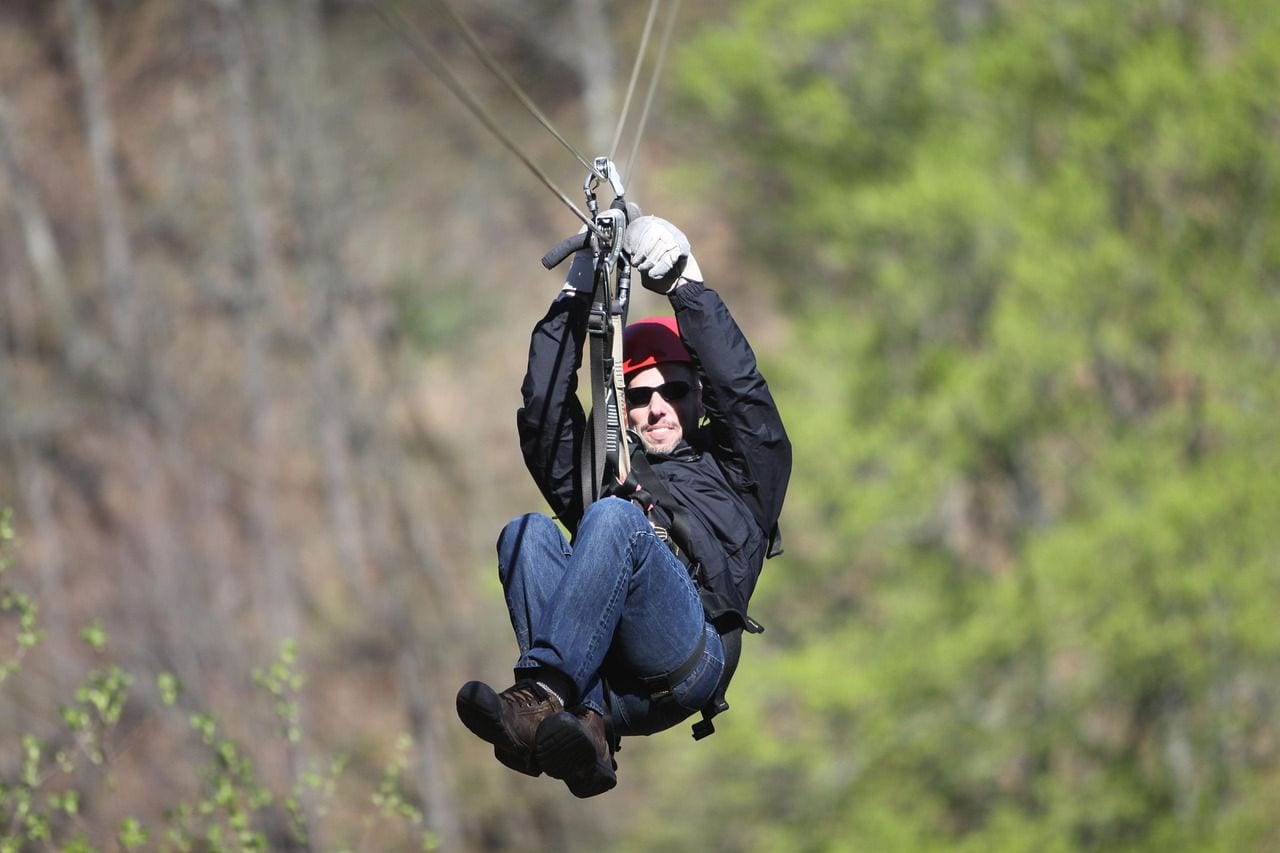 MTL Zipline, Canada