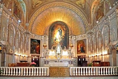 Notre-Dame-de-Bon-Secours Chapel