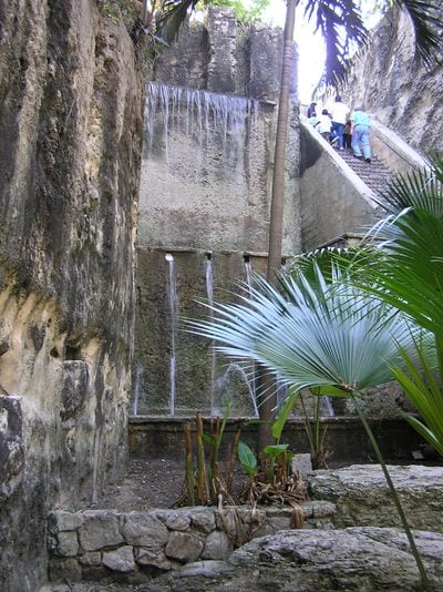Queen's Staircase