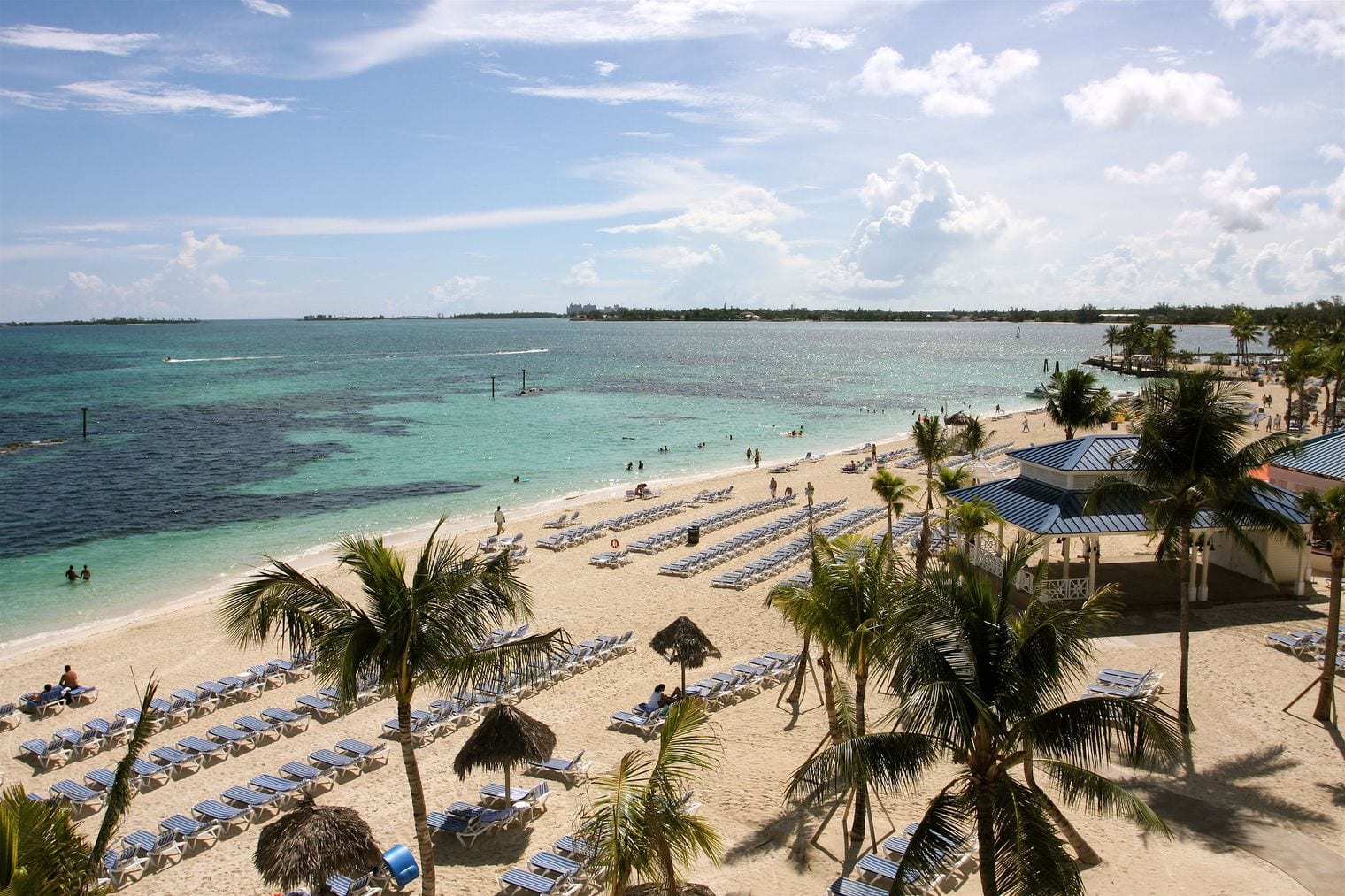 Cable Beach, Bahamas