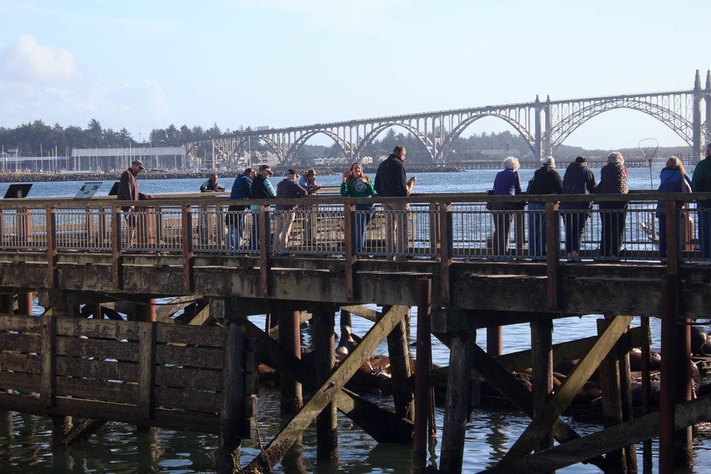 Newport Free Public Crabbing Pier