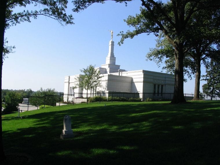 Mormon Trail Center at Historic Winter Quarters