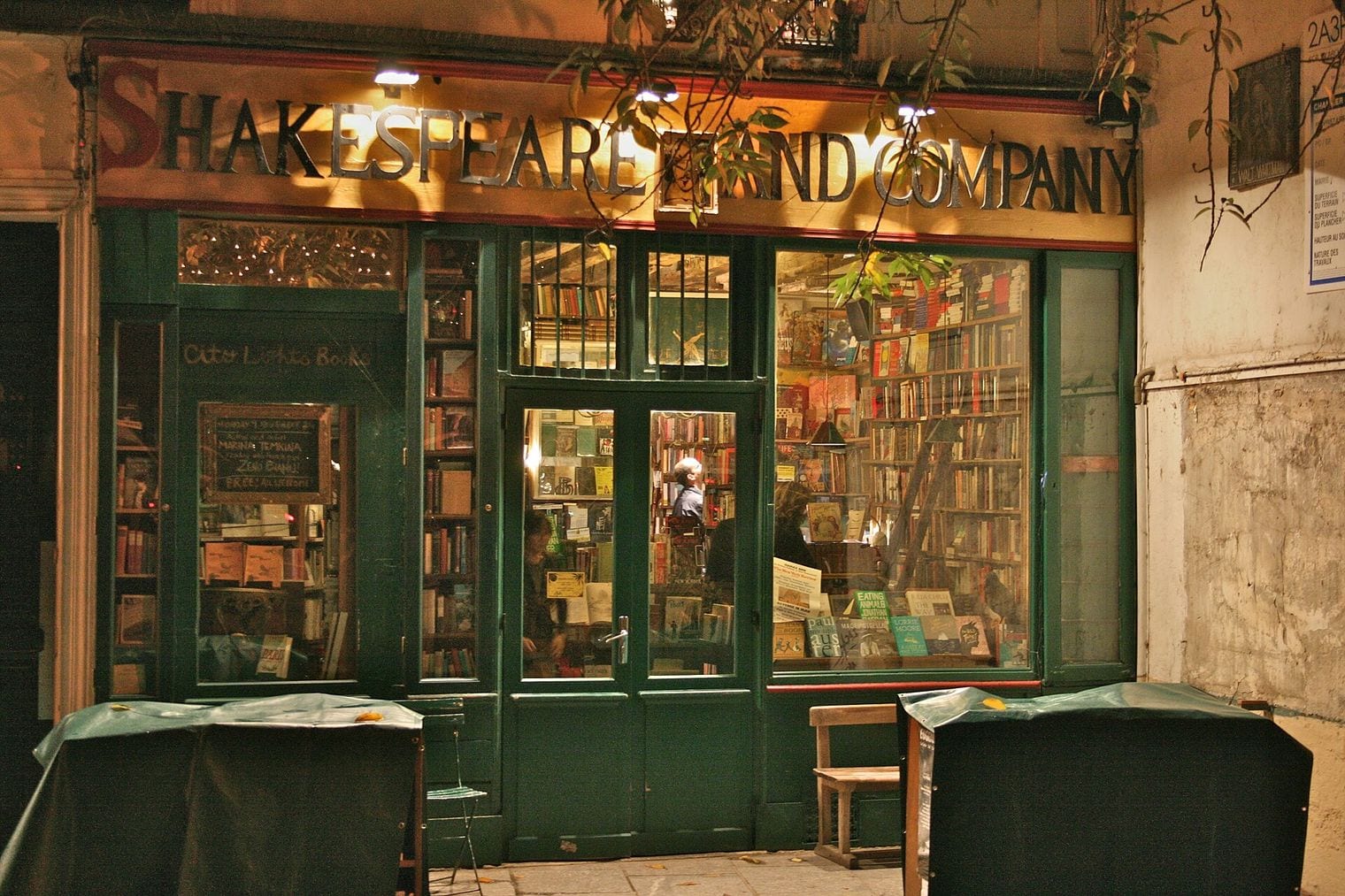 Shakespeare and Company, France