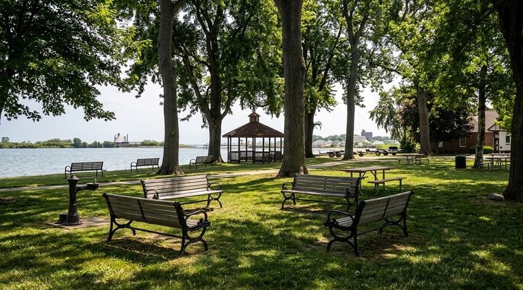 Lake Front Park
