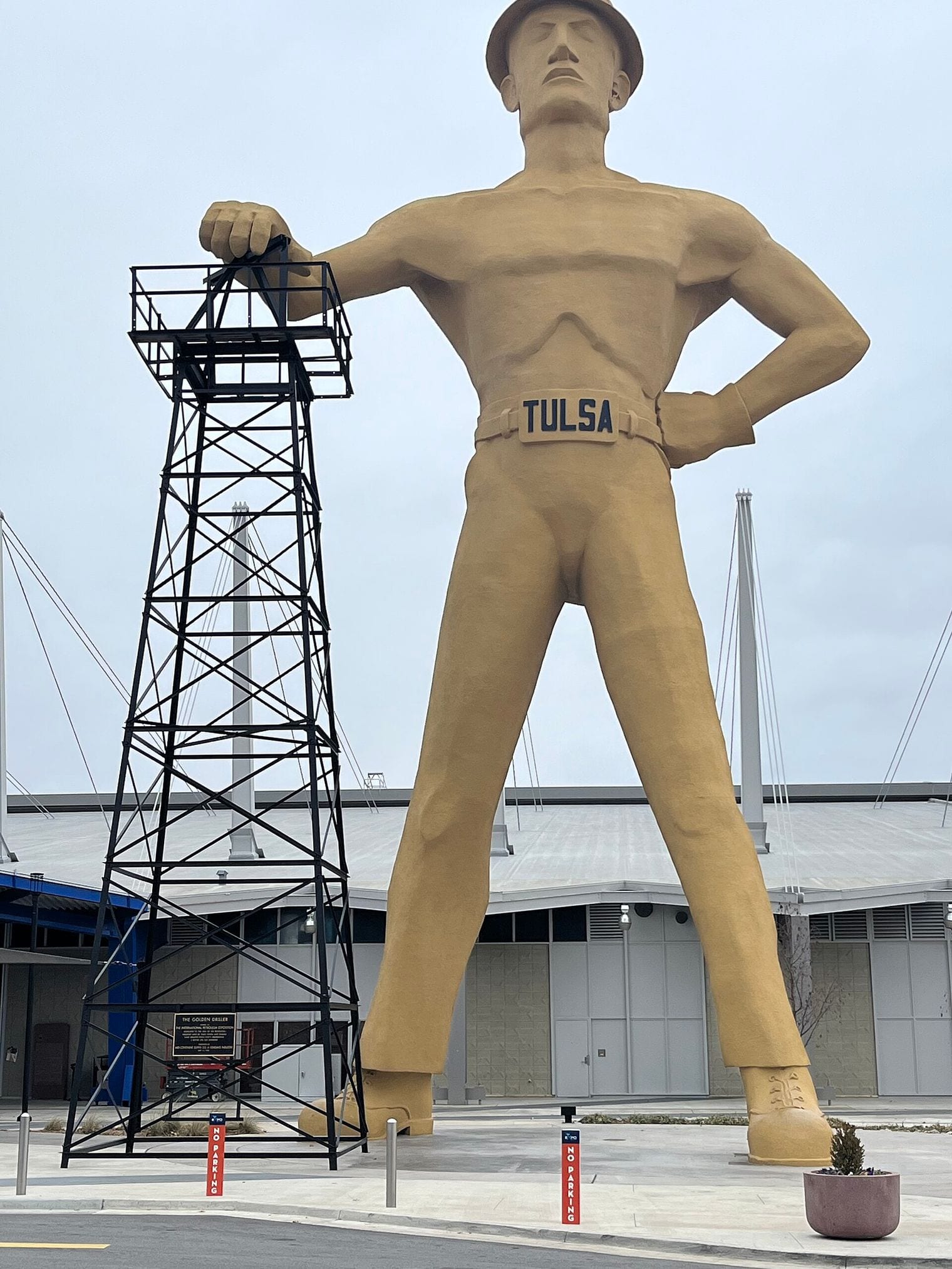 Golden Driller, Oklahoma