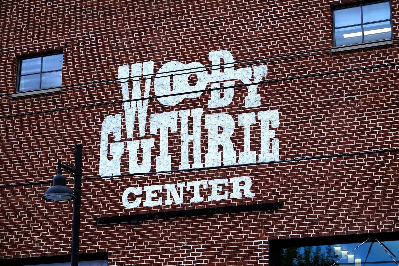 Woody Guthrie Center, Oklahoma