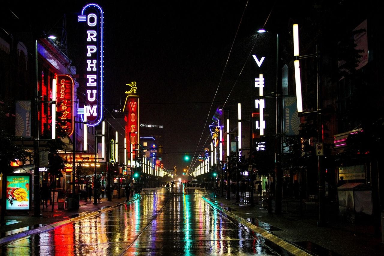 Vogue Theatre, Canada