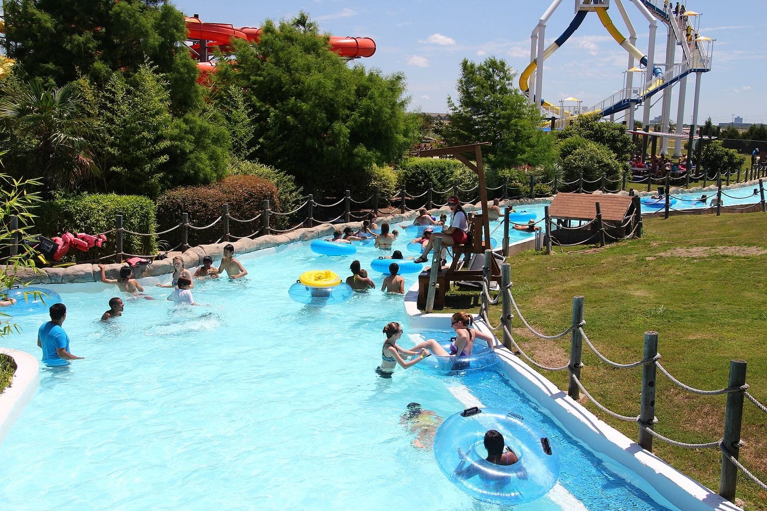 Hawaiian Falls Waco