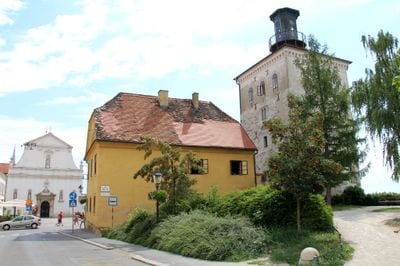 Lotrščak Tower