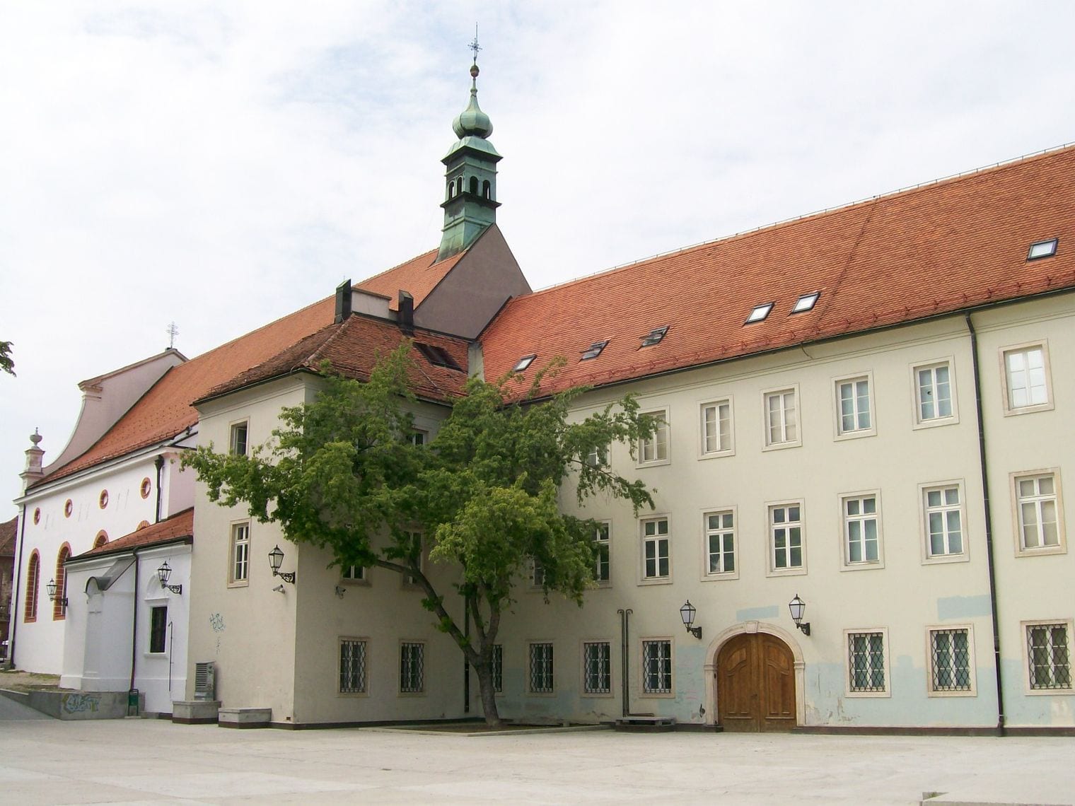 Klovićevi Dvori Gallery, Croatia