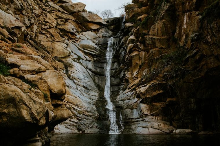 Cedar Creek Falls
